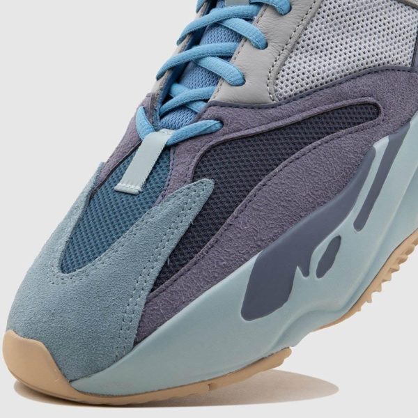 Yeezy Boost 700 Carbon Blue FW2498-3